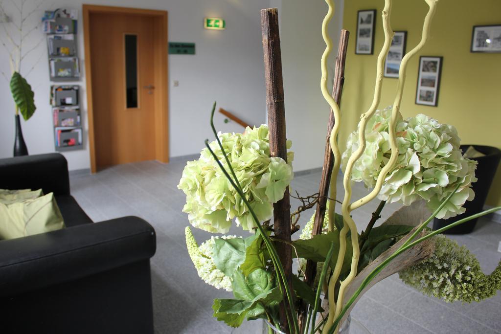 Lindenhof Hotel Thiendorf ภายนอก รูปภาพ